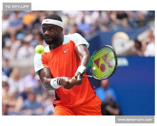 安东内利防守皮亚斯特里,新星对决成赛事亮点